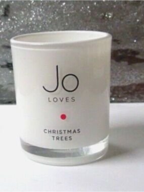 Jo Loves Christmas Trees Candle 70g Travel Size – New & Unused